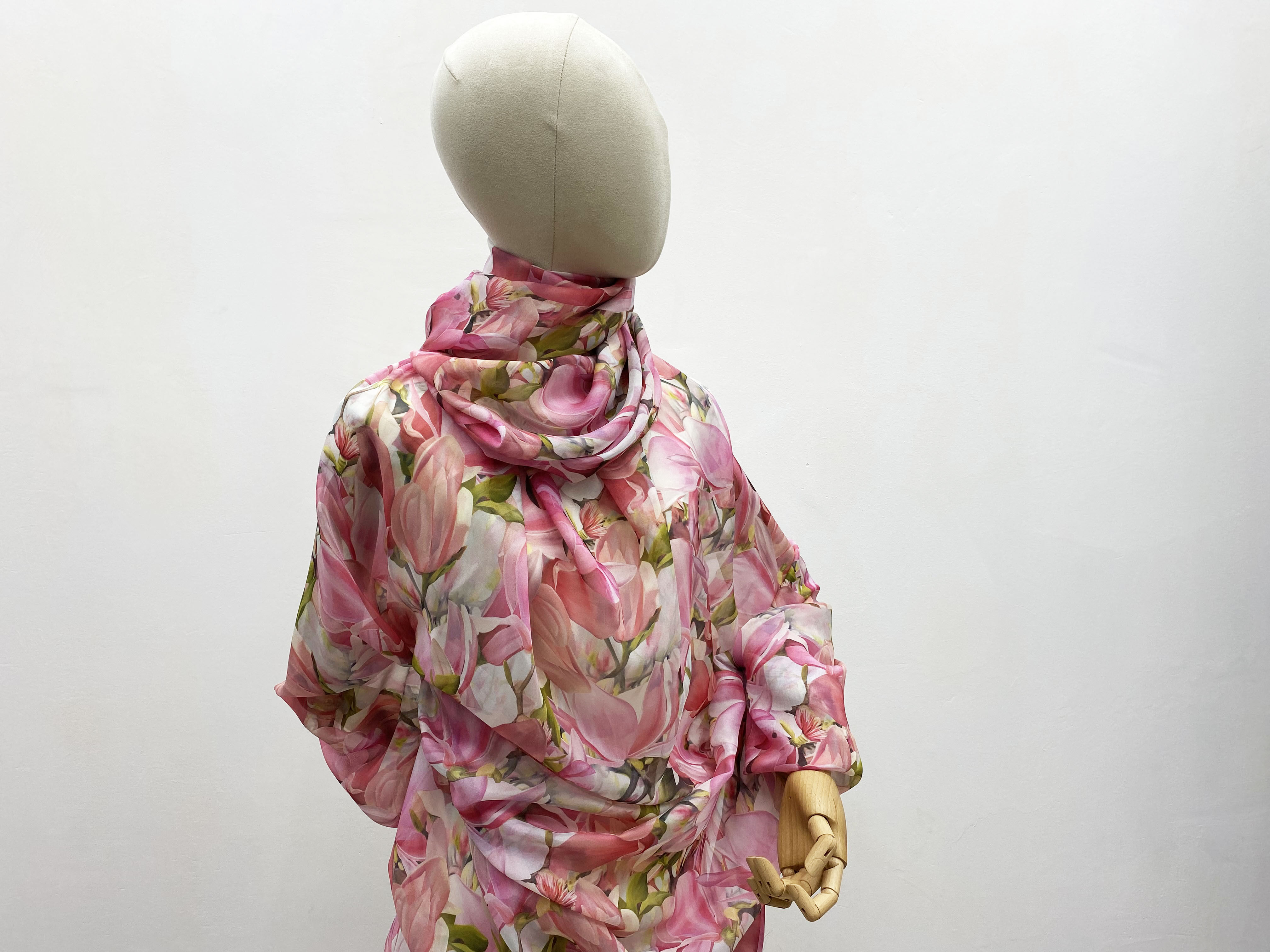 Ткань Шифон белого цвета с принтом розовые тюльпаны 46059 5