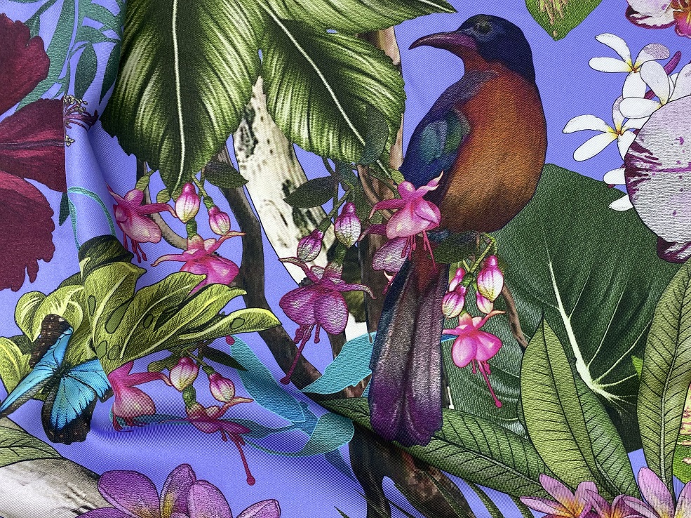 Ткань Саржевый Шёлк  лавандовый с принтом тропические цветы, попугаи  46209 3