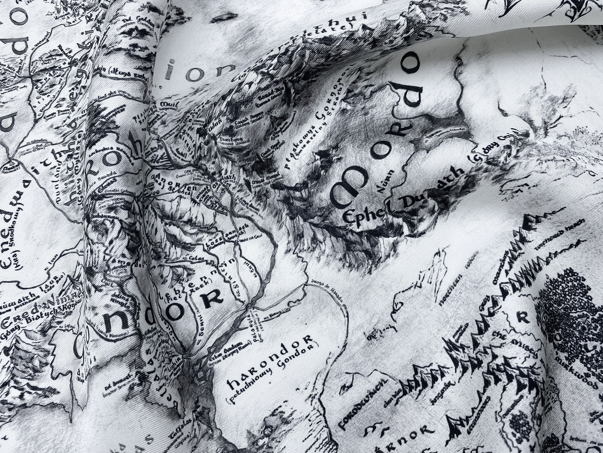 Ткань Твиловый Шёлк серый с принтом карты мир Толкина 46421 3