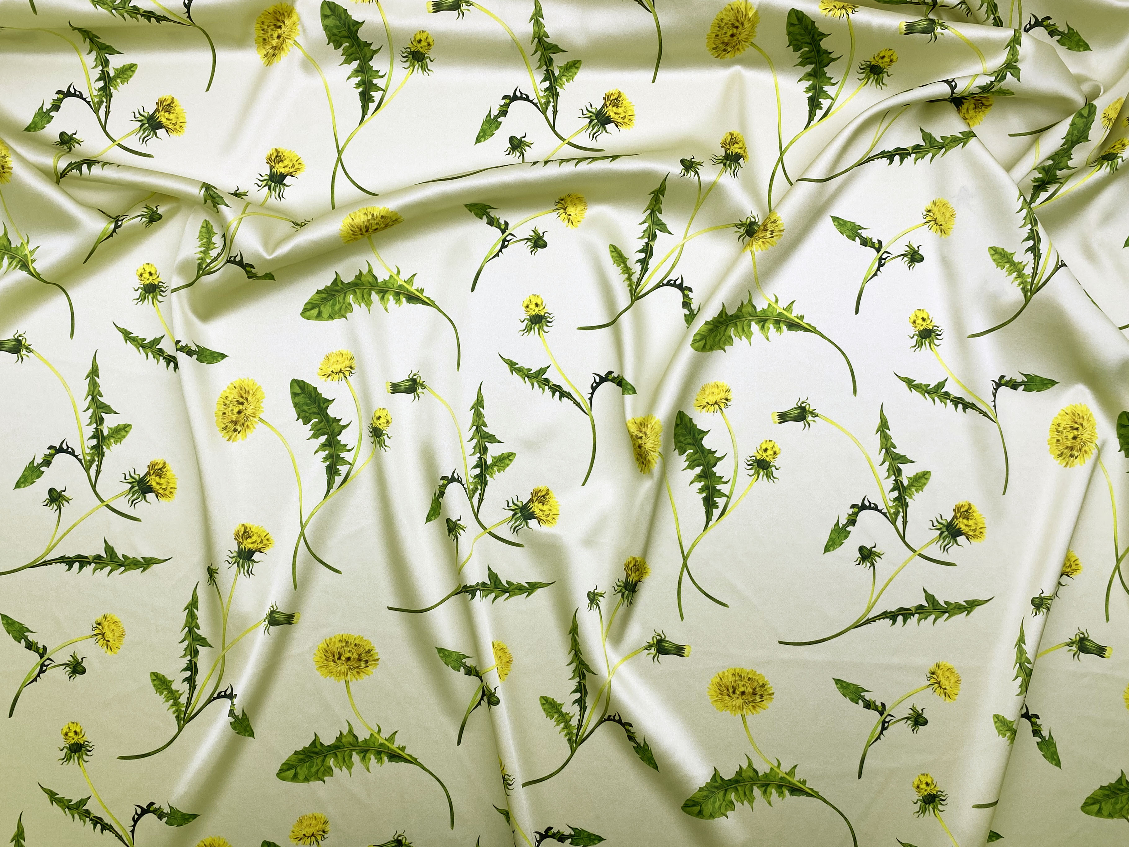 Ткань Атласный Шёлк  бежевого цвета с принтом жёлтые одуванчики 46436 3