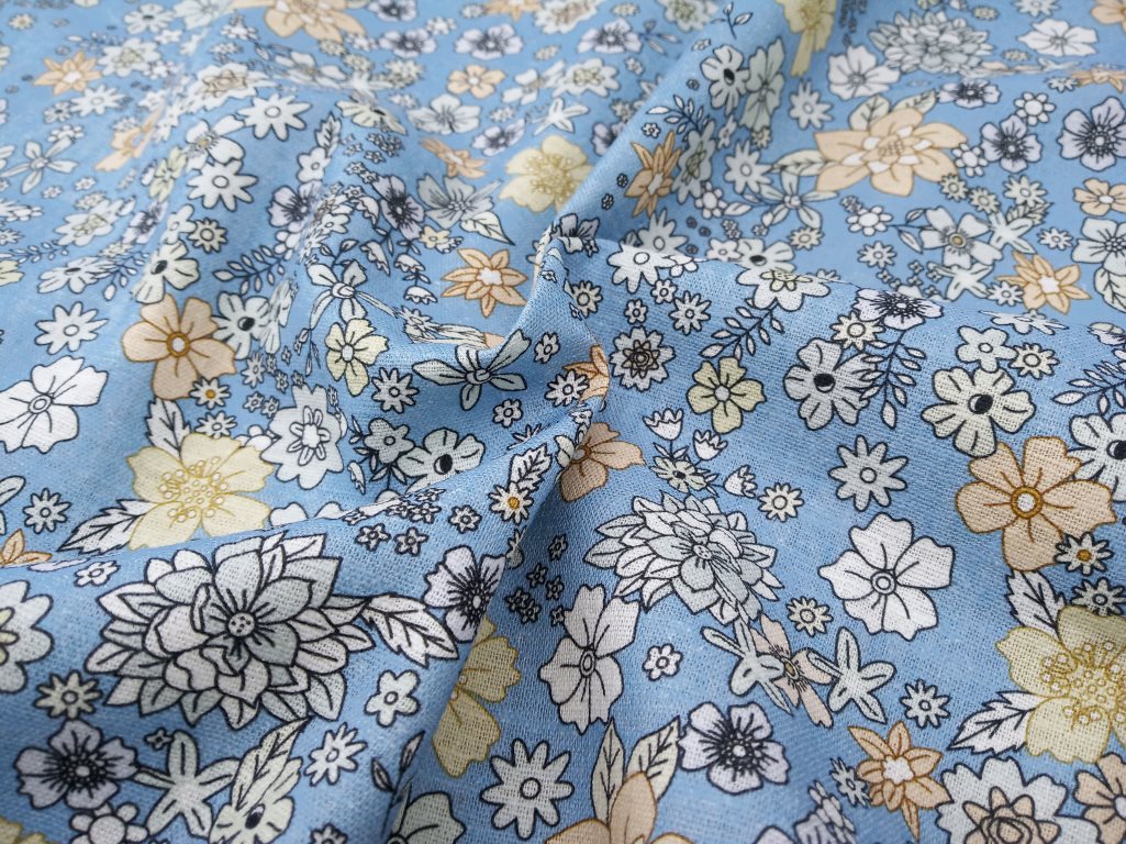 Ткань Лён голубой сливочные цветы 3