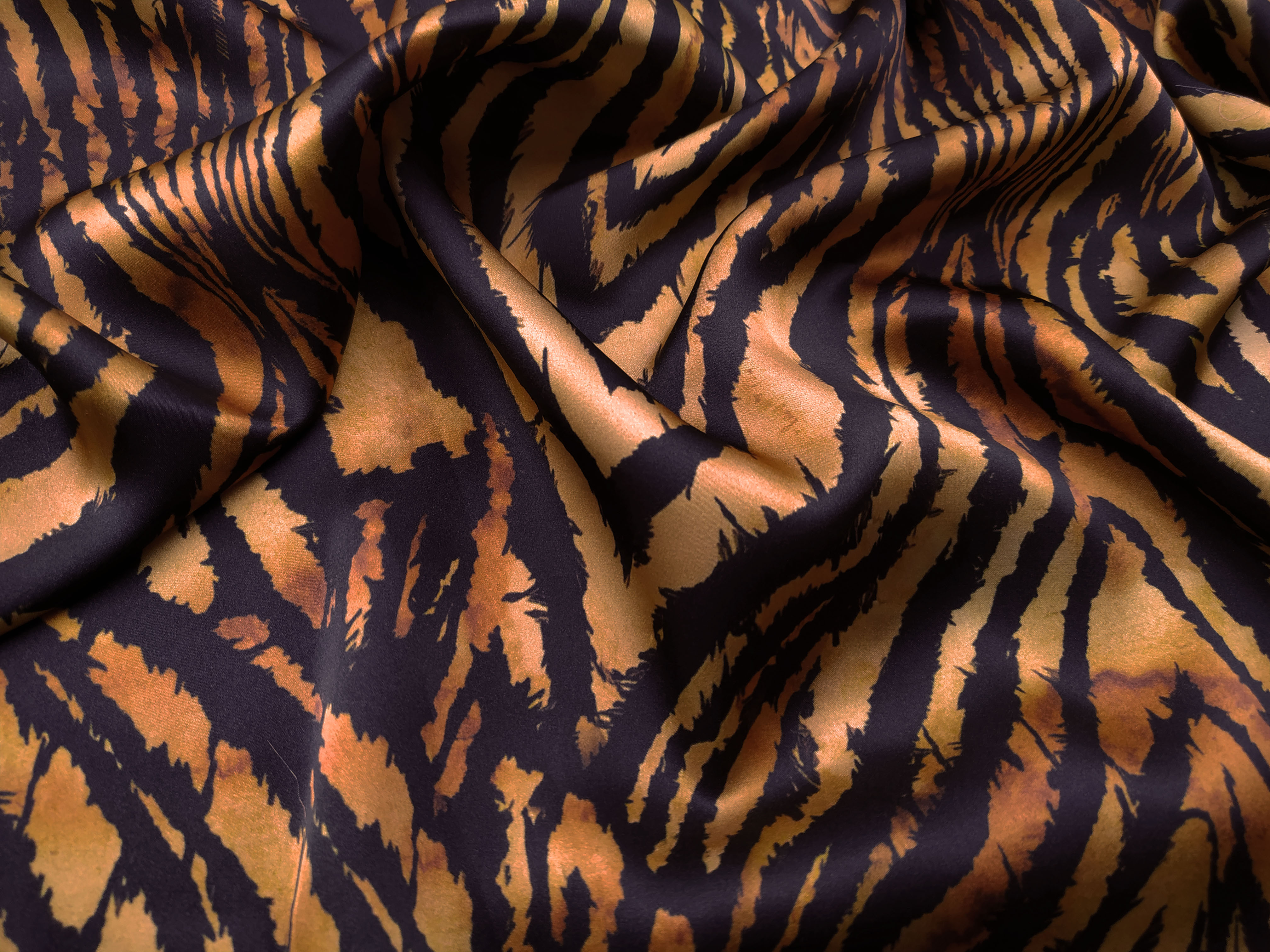 Ткань шелк рыже-коричневый с тигриным принтом 2