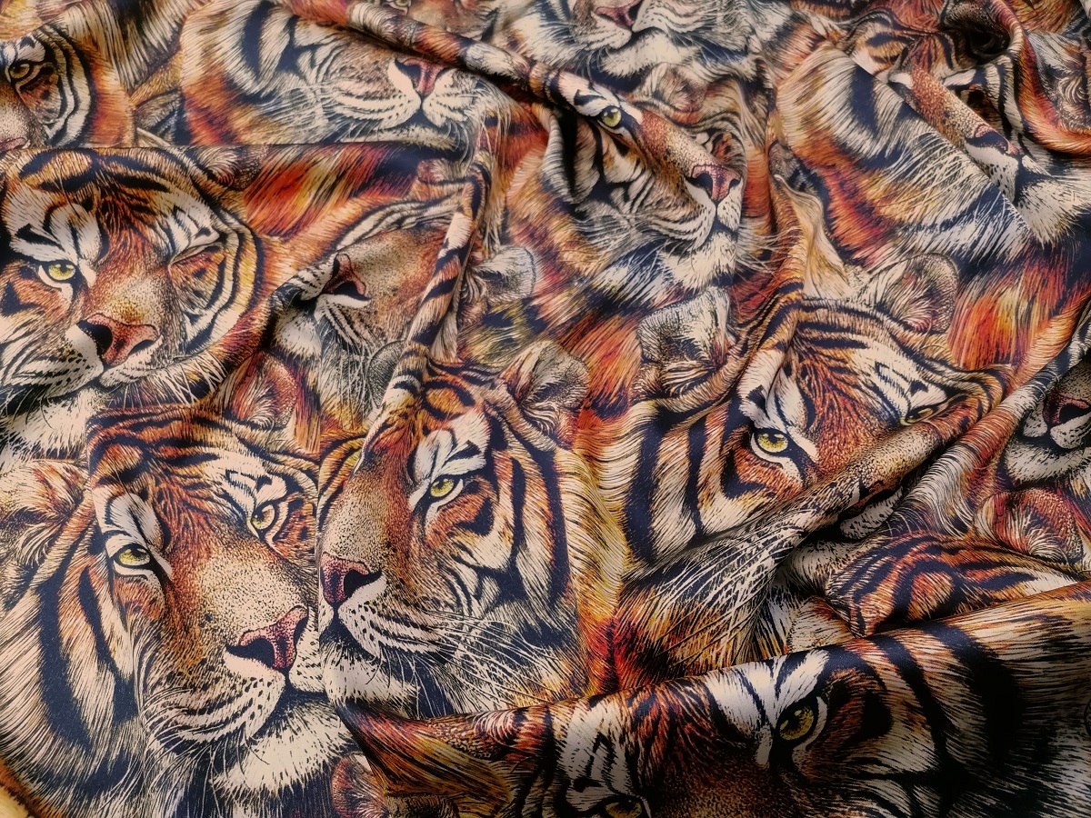 Ткань шелк рыжий голова тигра 3