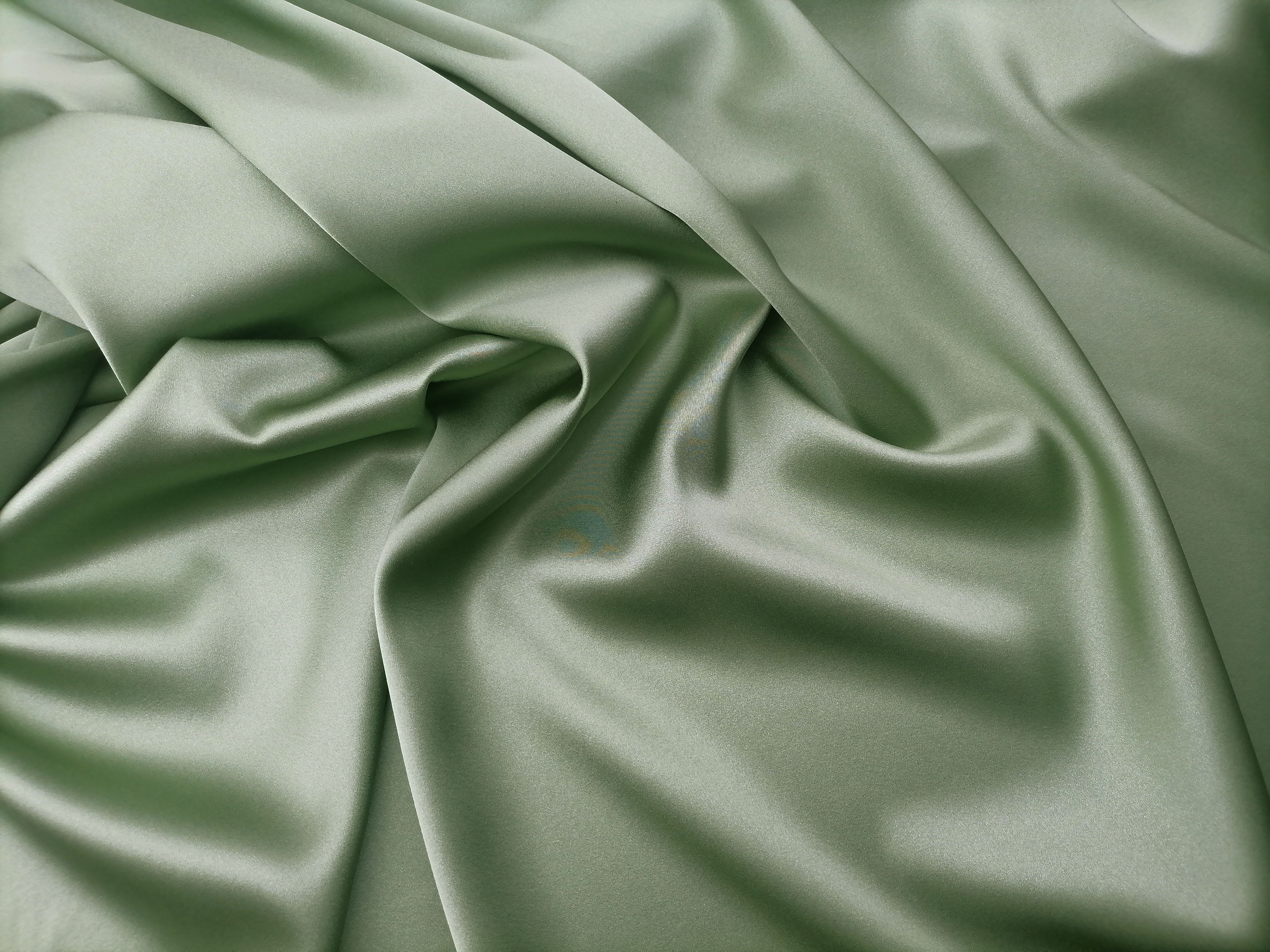 Ткань Атласный Шелк с эластаном зеленый Италия 42516 3