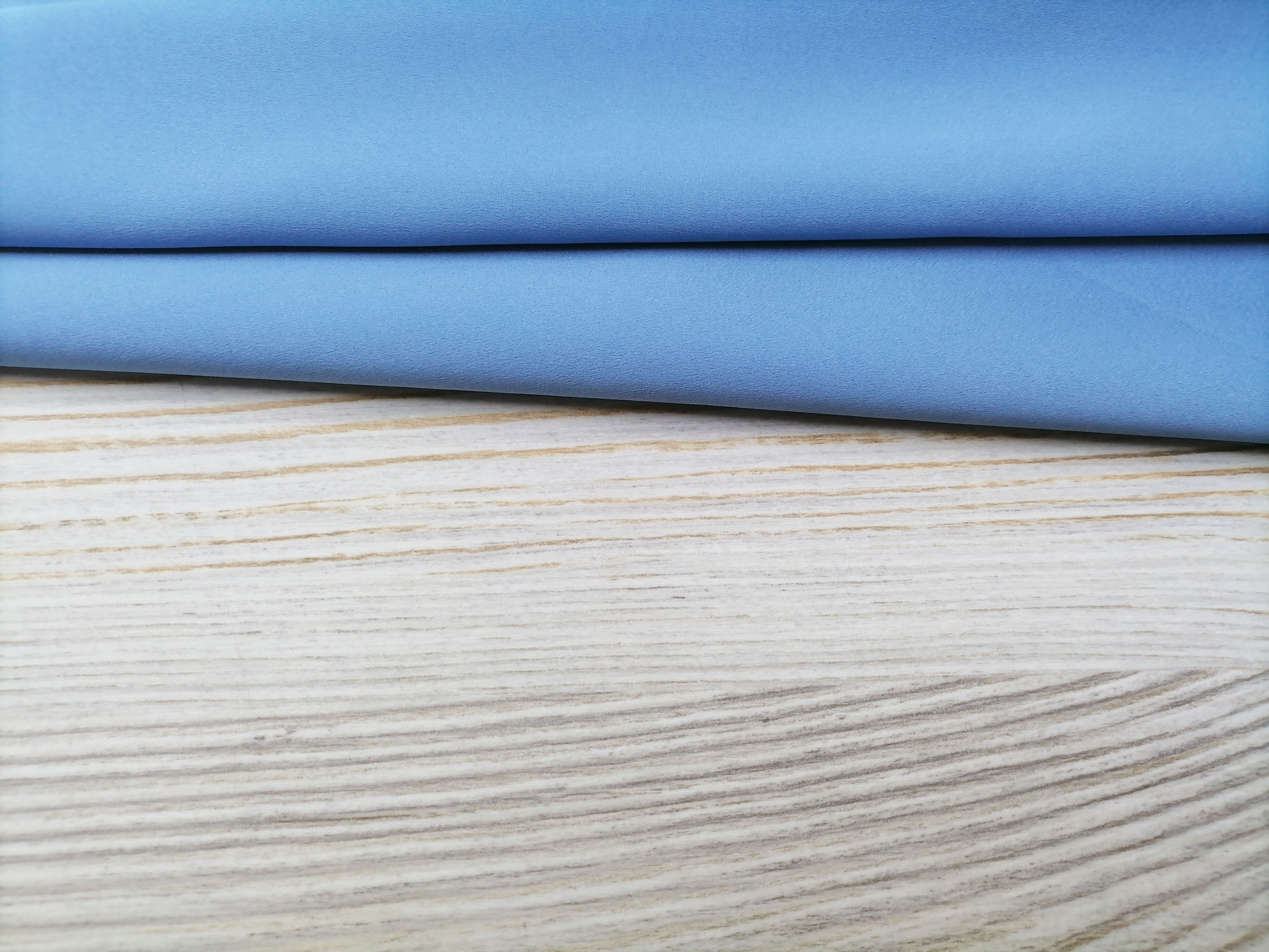 Ткань  Атласный Шелк с эластаном голубой дымчатый  Италия 42518 4