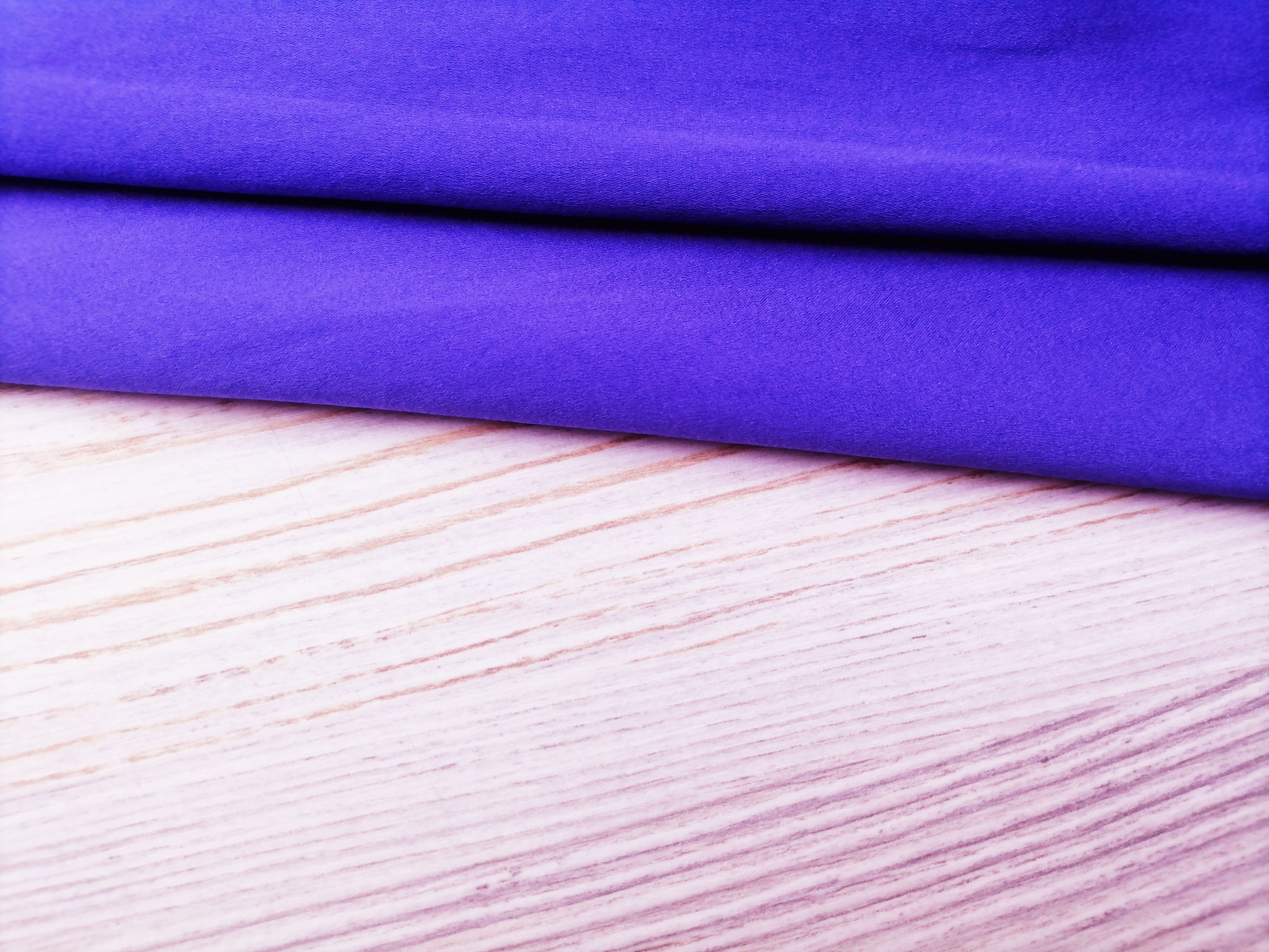 Ткань Атласный Шелк с эластаном  фиолетово-синий  Италия  42526 3