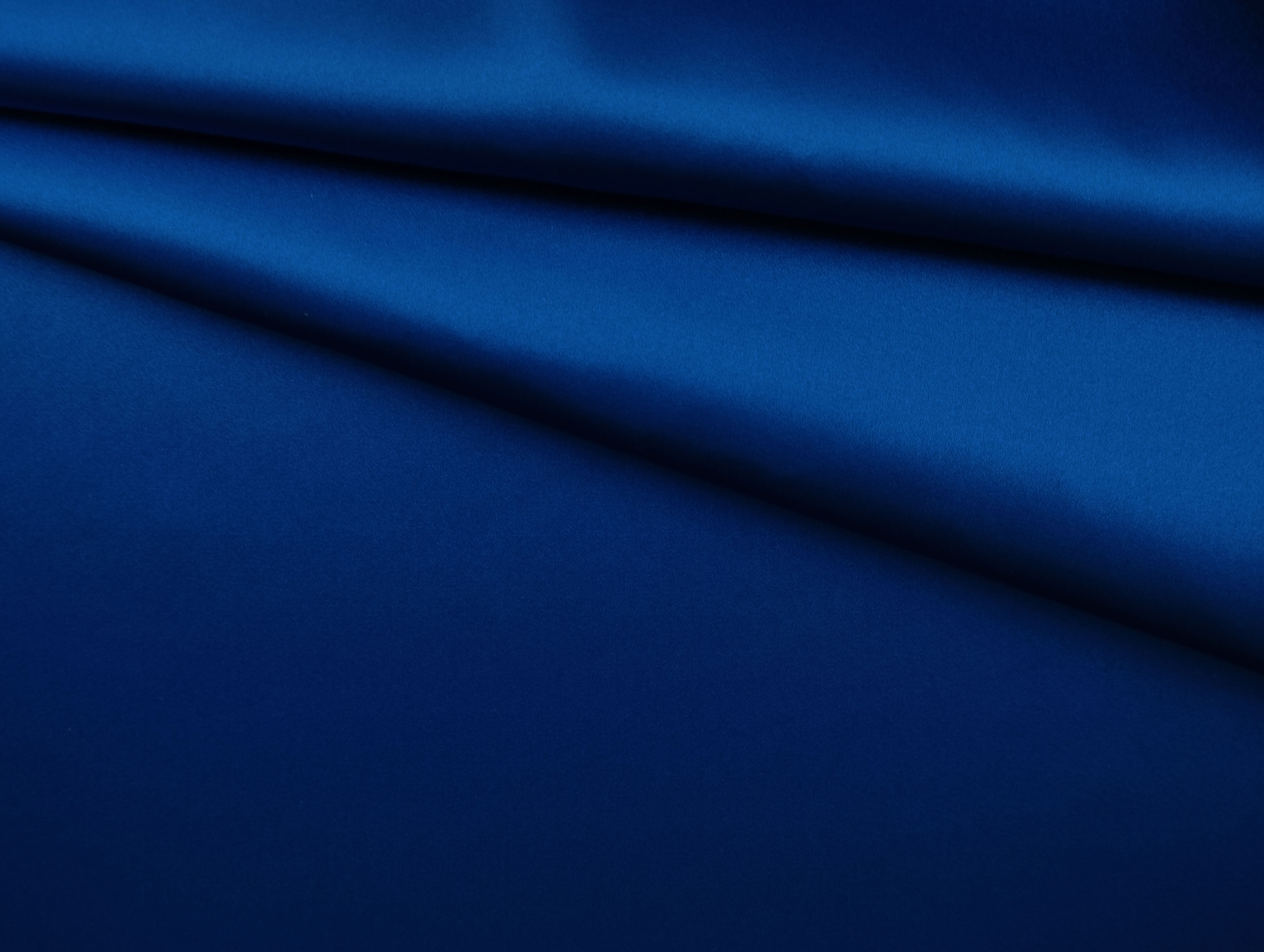 Ткань Атласный Шелк с эластаном  синий яркий Италия  42860 1