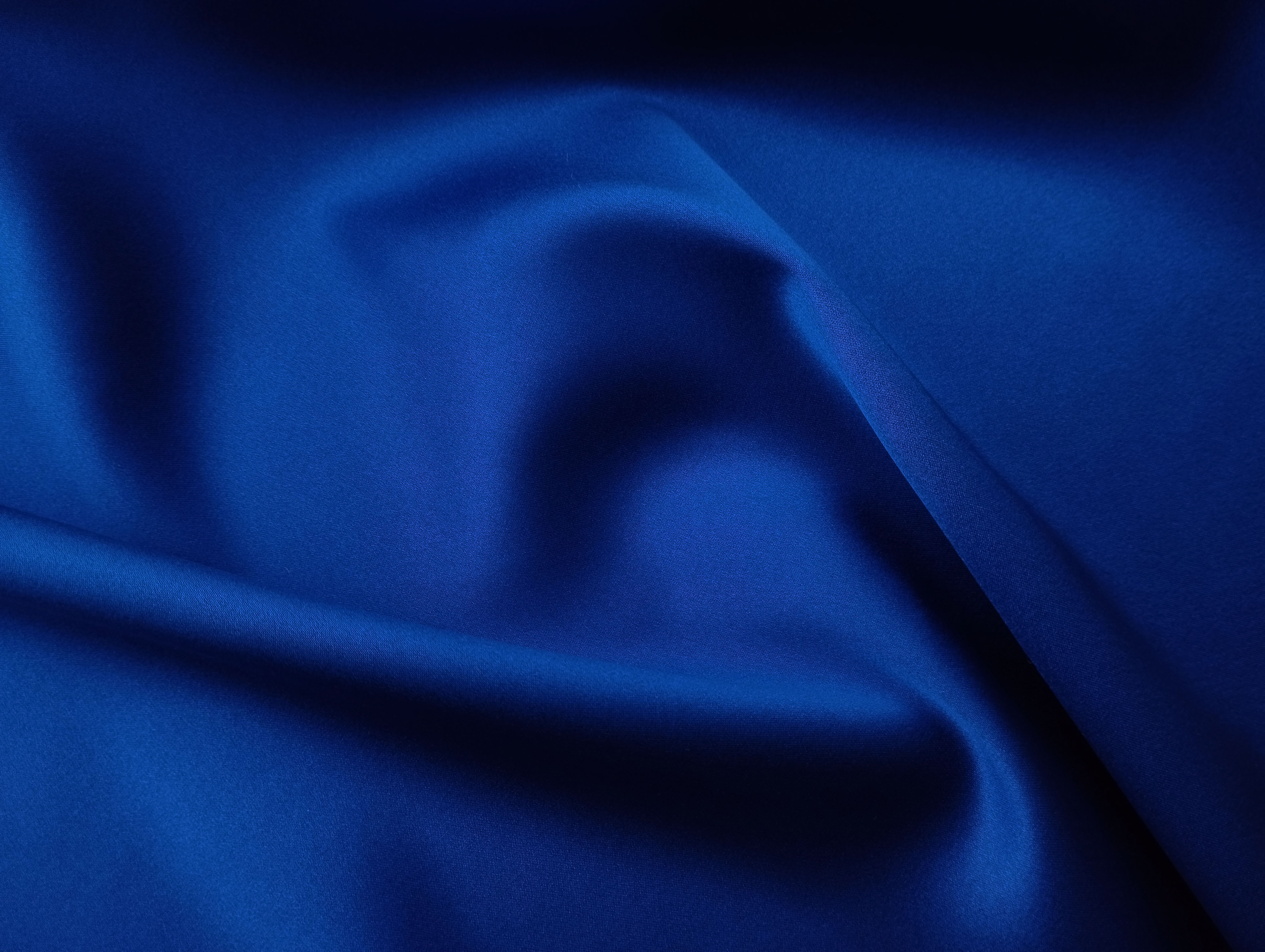 Ткань Атласный Шелк с эластаном  синий яркий Италия  42860 3