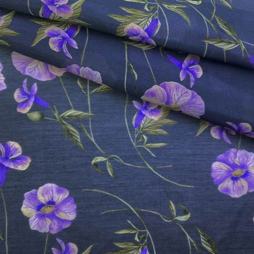 Ткань Ткань муслин  серого цвета с принтом  фиолетовые цветы  16742