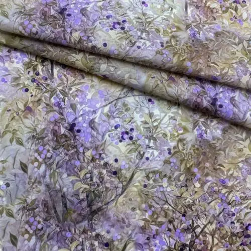Ткань Батист  серо-бежевого цвета с принтом  сиреневые ягоды голубики ,листья 16813