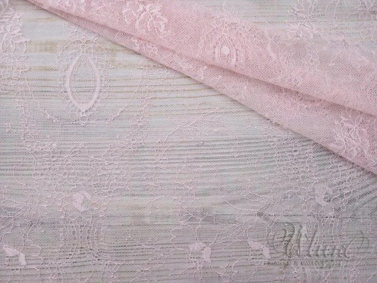 Кружево  01718