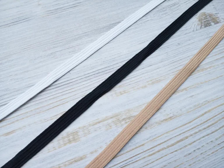 Резинка плоская 1см*10м тугая 60973